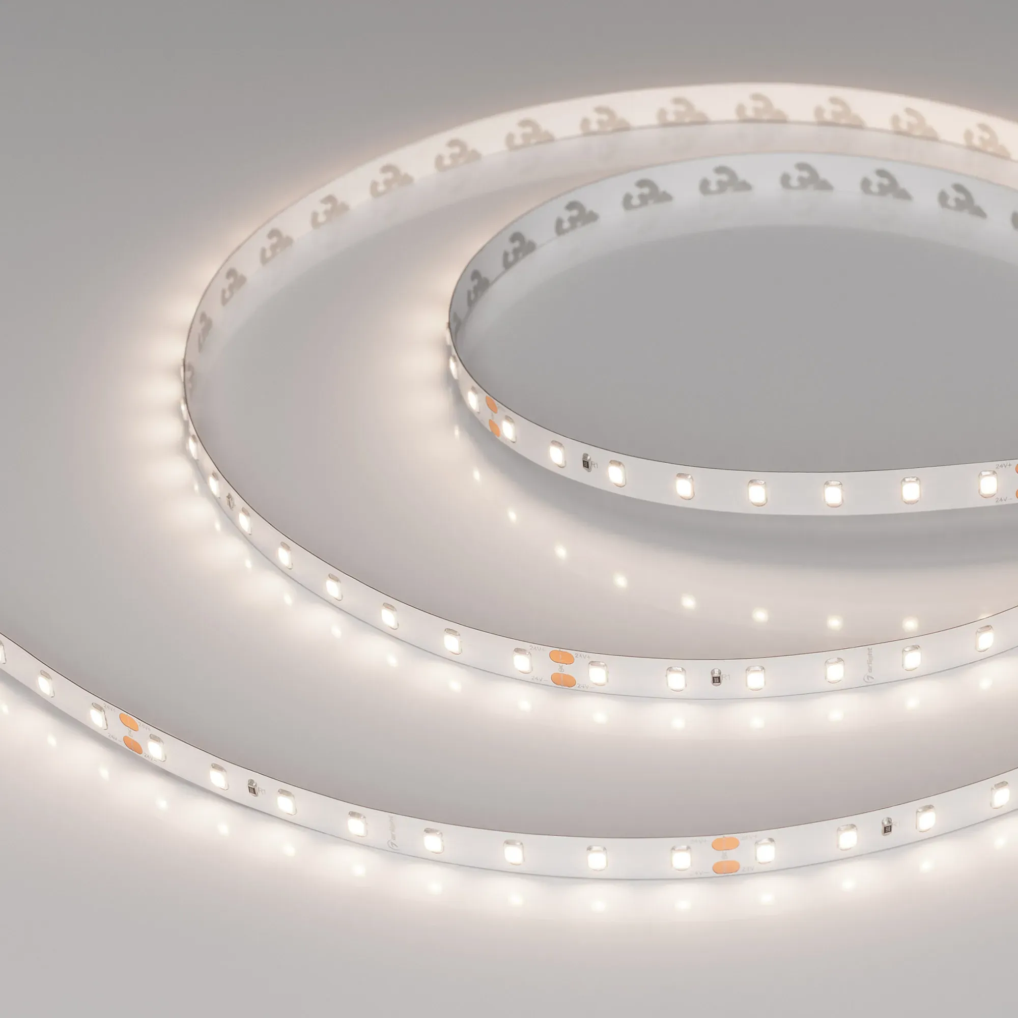 Лента светодиодная RT-A80-8mm 24V Day4000 (6 W/m, IP20, 2835, 5m) (Arlight, высок.эфф.150 лм/Вт) - изображение товара